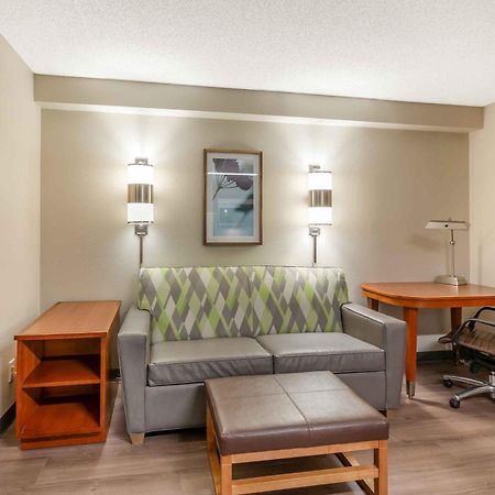 Extended Stay America Premier Suites - Cleveland - Independence Esterno foto