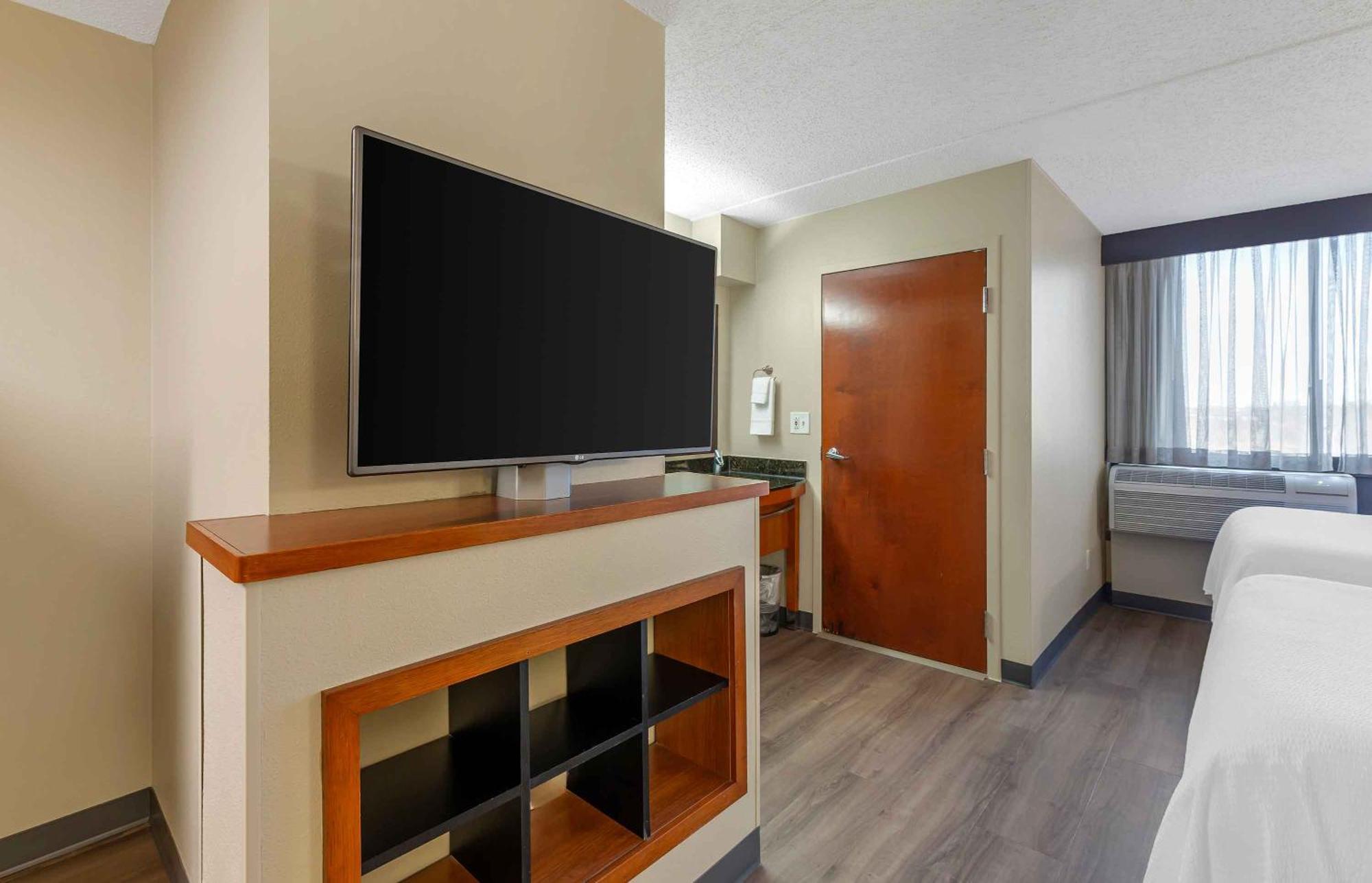 Extended Stay America Premier Suites - Cleveland - Independence Esterno foto