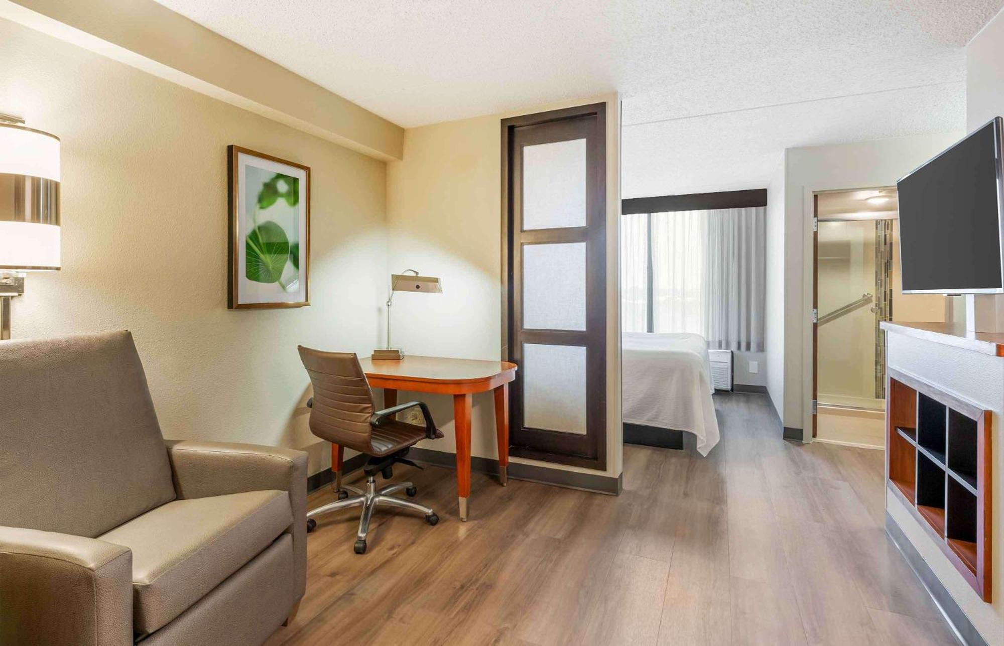 Extended Stay America Premier Suites - Cleveland - Independence Esterno foto