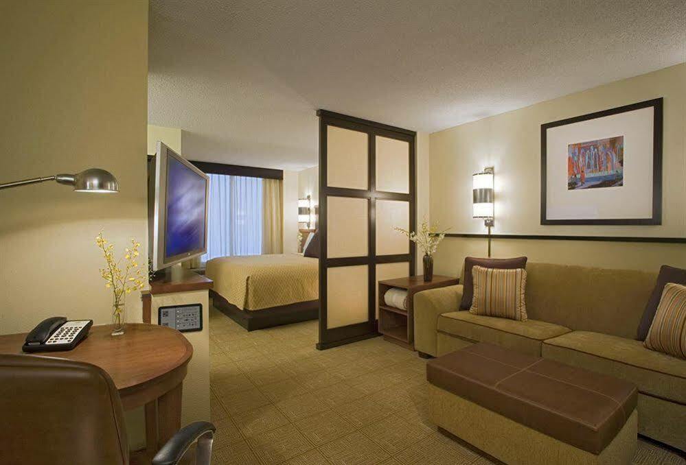 Extended Stay America Premier Suites - Cleveland - Independence Esterno foto